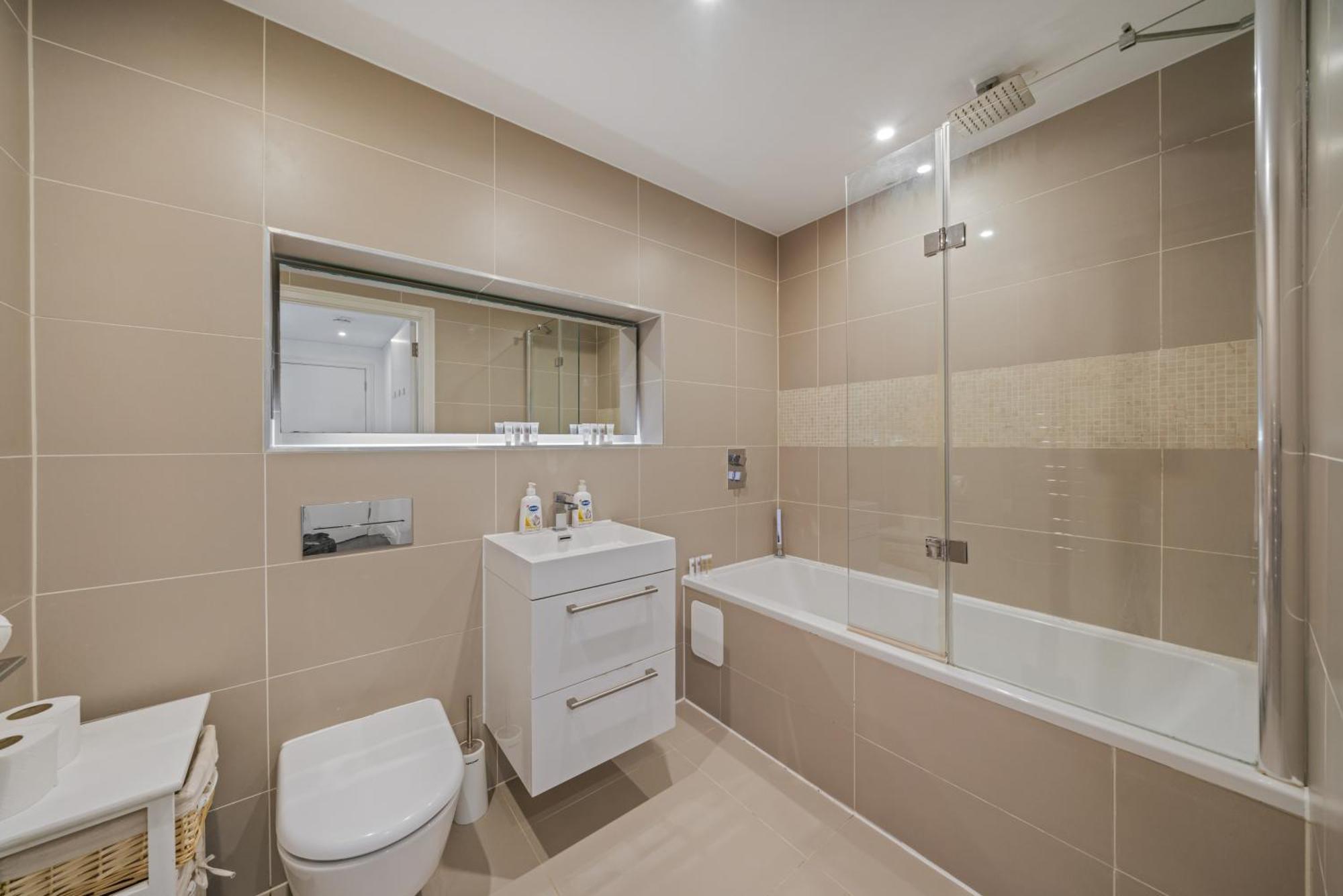 Riverside 1Br With Easy Transport 20Min To City Centre Londyn Zewnętrze zdjęcie