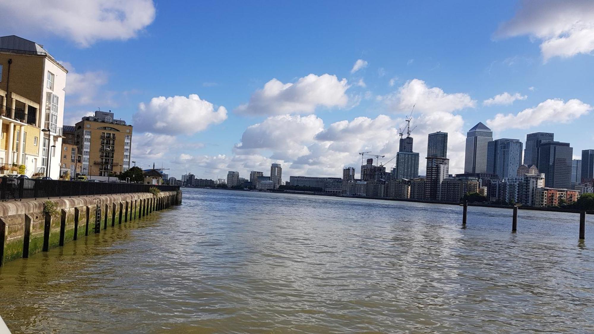 Riverside 1Br With Easy Transport 20Min To City Centre Londyn Zewnętrze zdjęcie